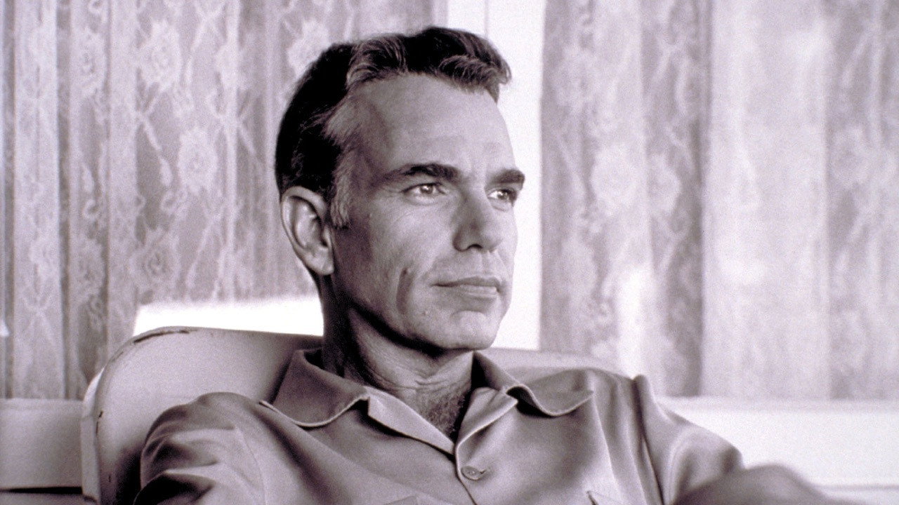 The Man Who Wasn't There (2001) backdrop artwork