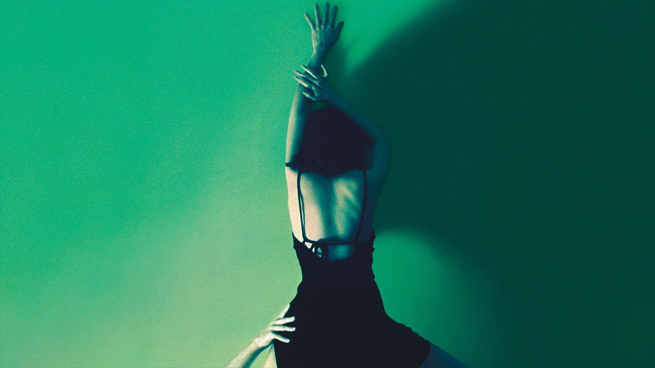 Jade (1995) backdrop artwork