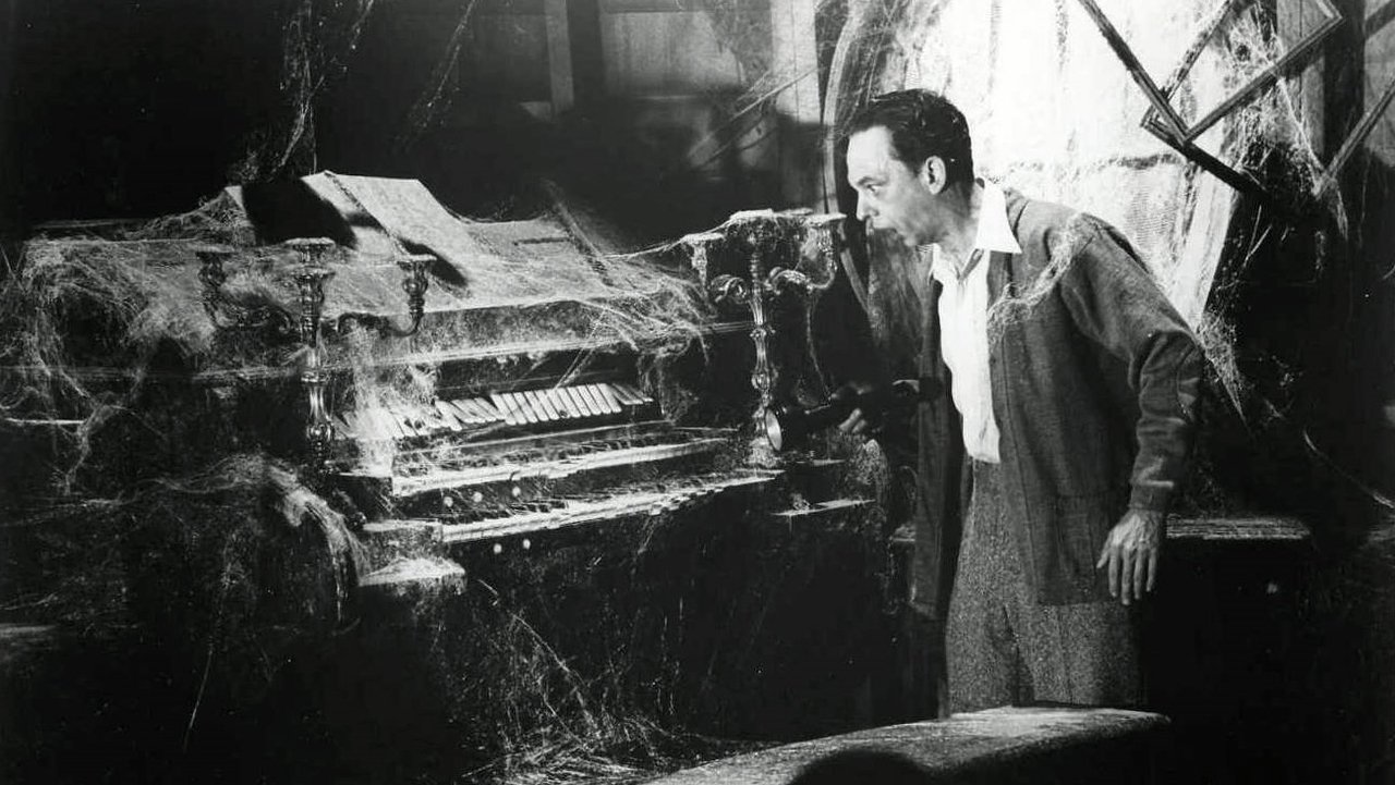 The Ghost and Mr. Chicken (1966) backdrop artwork