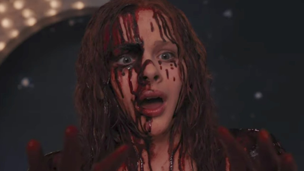 Carrie (2013) backdrop artwork