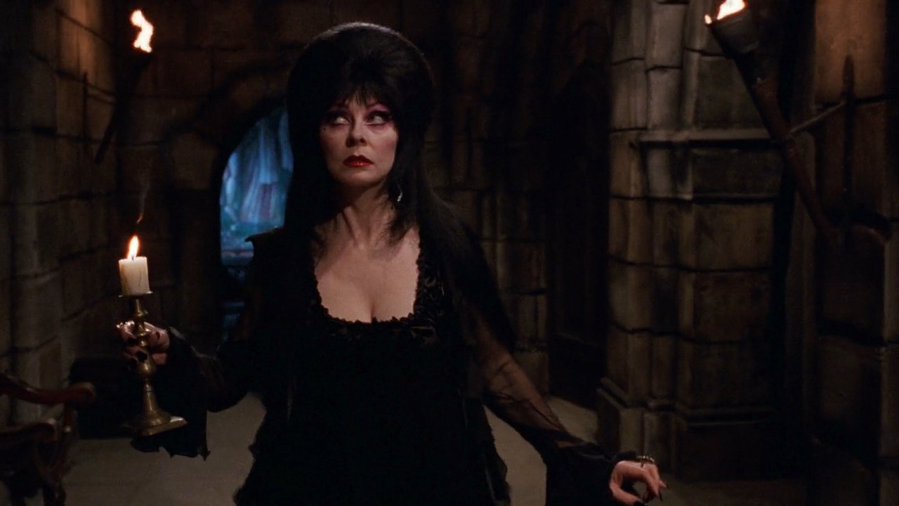 Elvira's Haunted Hills (2002) backdrop artwork