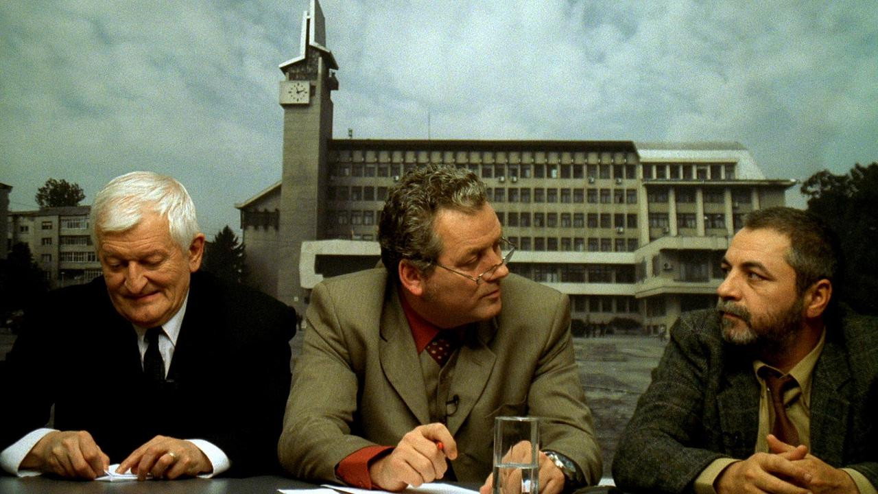 12:08 East of Bucharest (2006) backdrop artwork
