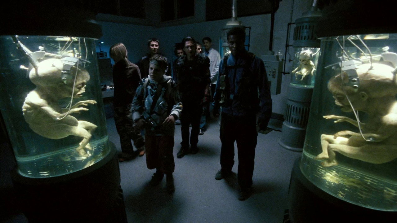 Return of the Living Dead: Necropolis (2005) backdrop artwork