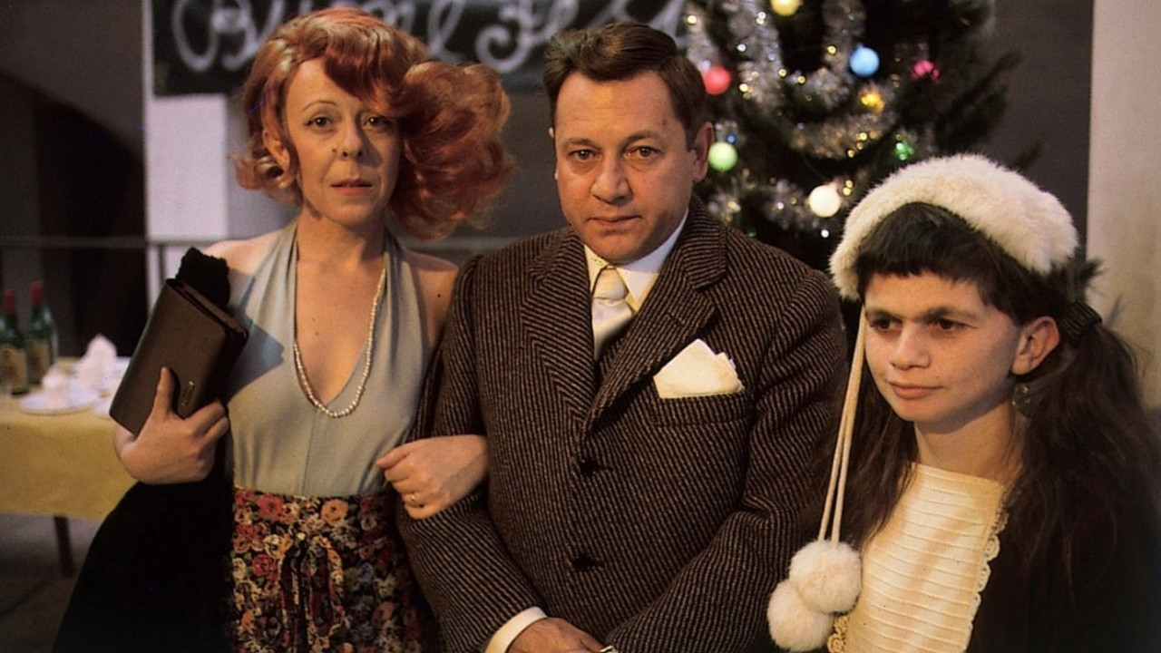 Fantozzi: White Collar Blues (1975) backdrop artwork