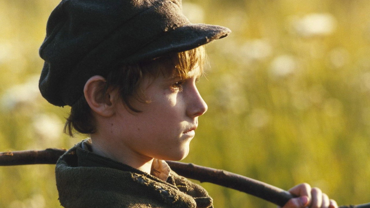 Oliver Twist (2005) backdrop artwork