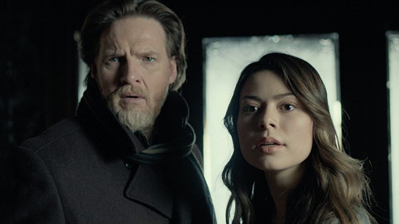 The Intruders (2015) backdrop artwork