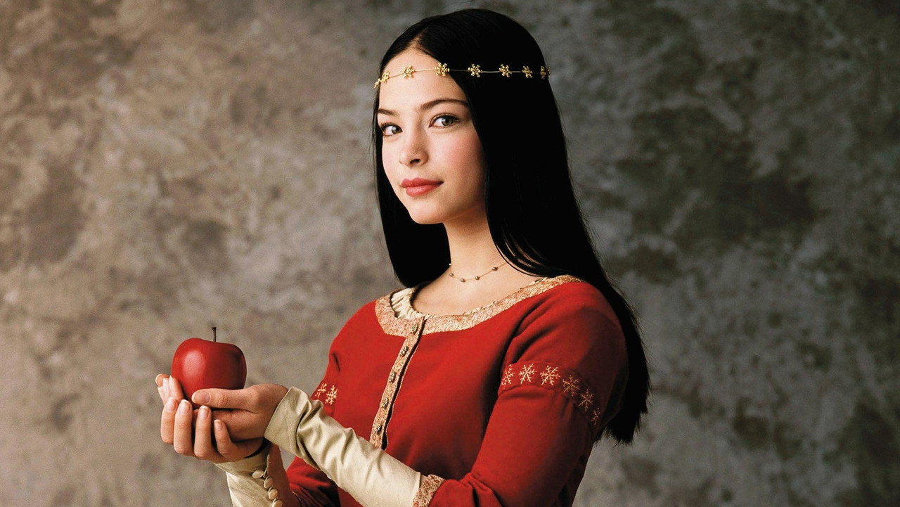 Snow White (2001) backdrop artwork