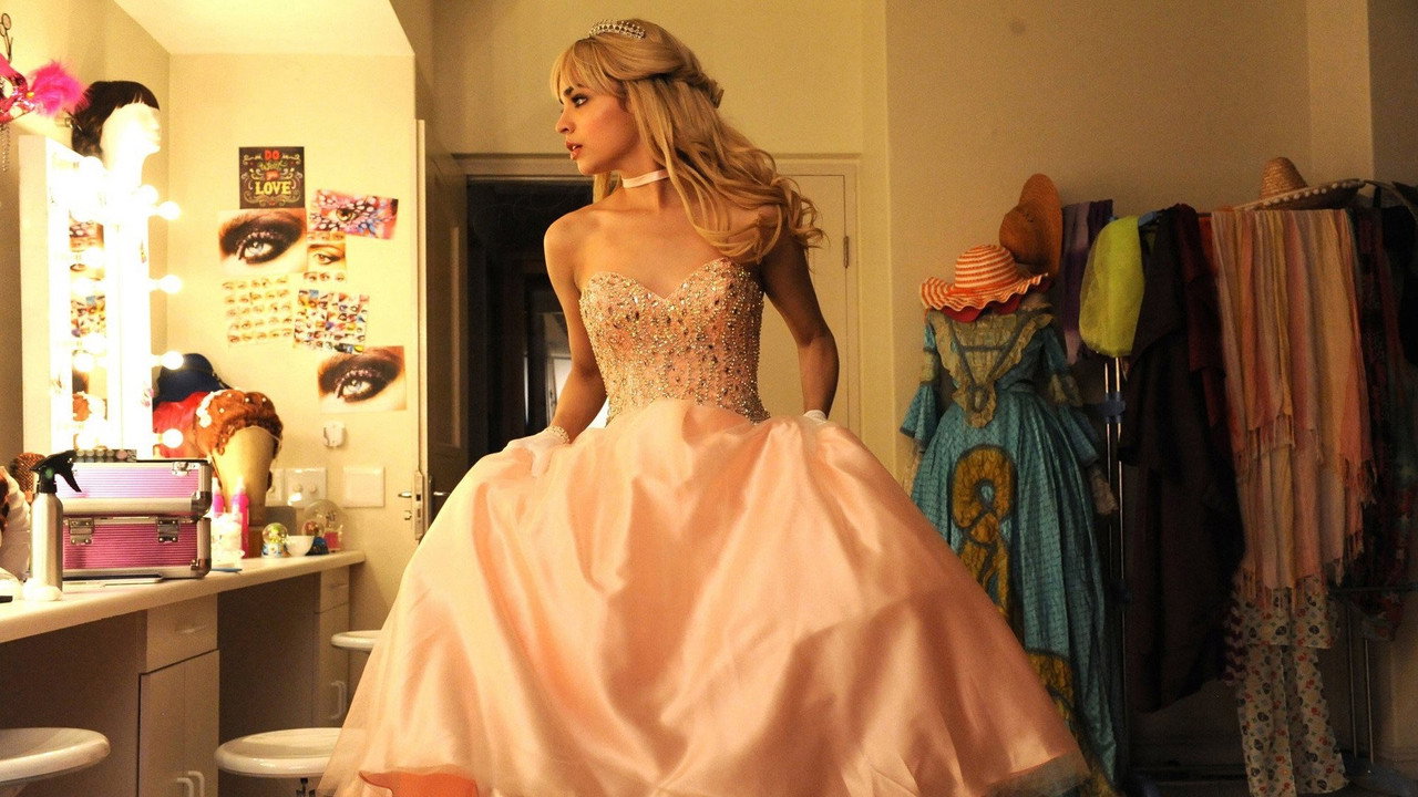 A Cinderella Story: If the Shoe Fits (2016) backdrop artwork