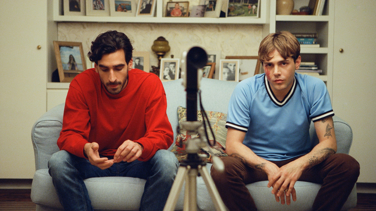 Matthias & Maxime (2019) backdrop artwork