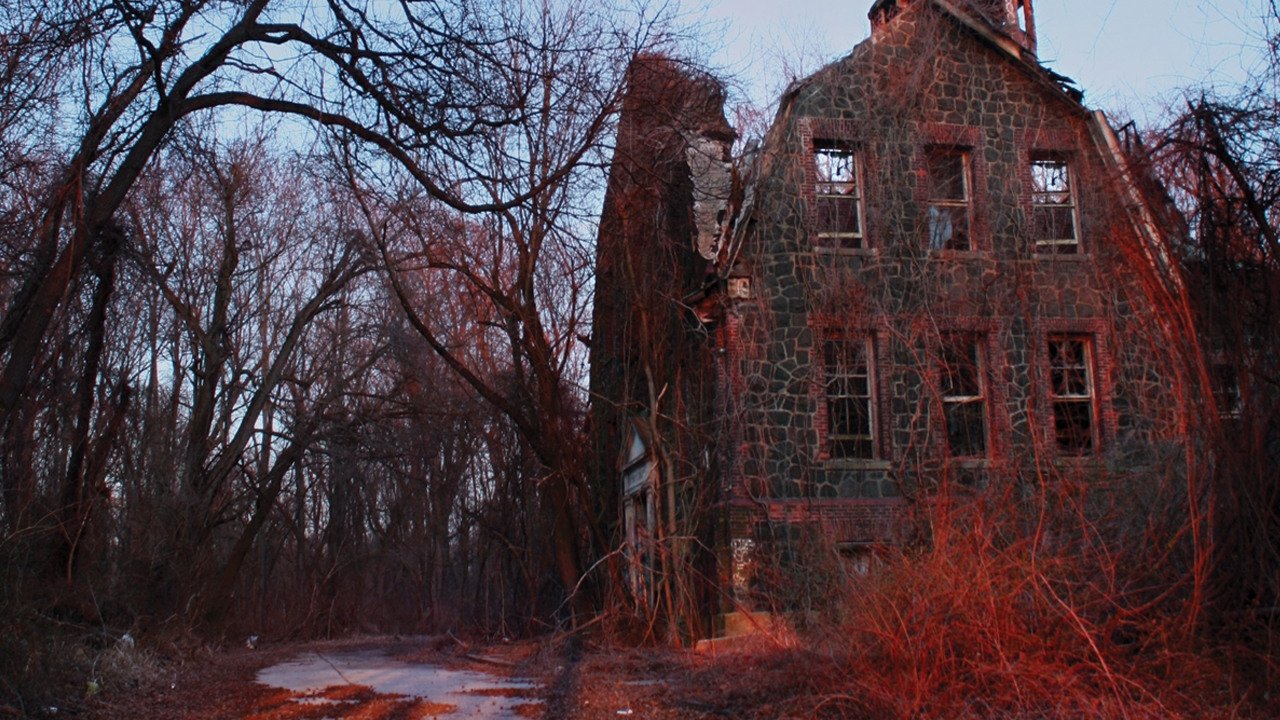 Cropsey (2010) backdrop artwork