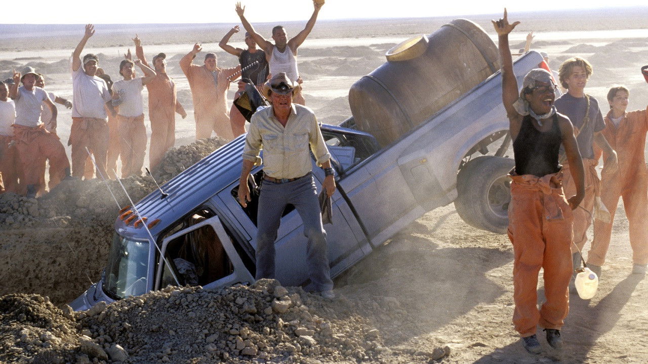 Holes (2003) backdrop artwork