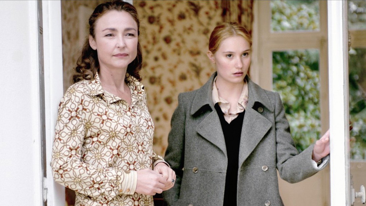 The Page Turner (2006) backdrop artwork