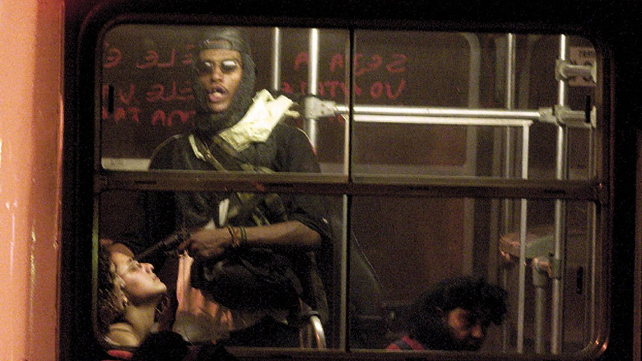 Bus 174 (2002) backdrop artwork