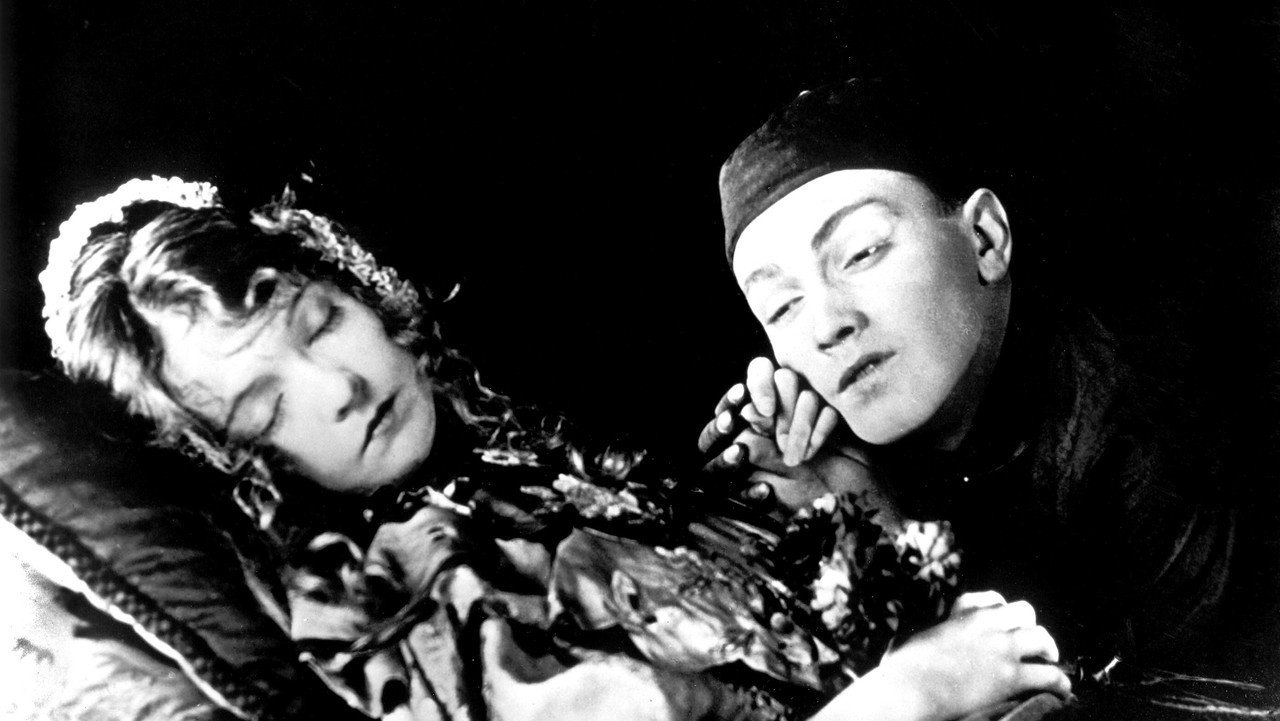 Broken Blossoms or The Yellow Man and the Girl (1919) backdrop artwork