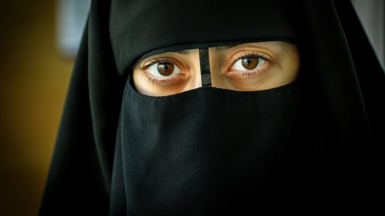 Caliphate (2020) series backdrop artwork